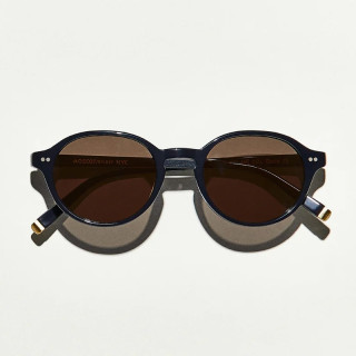 The Petie sun in black with grey lenses