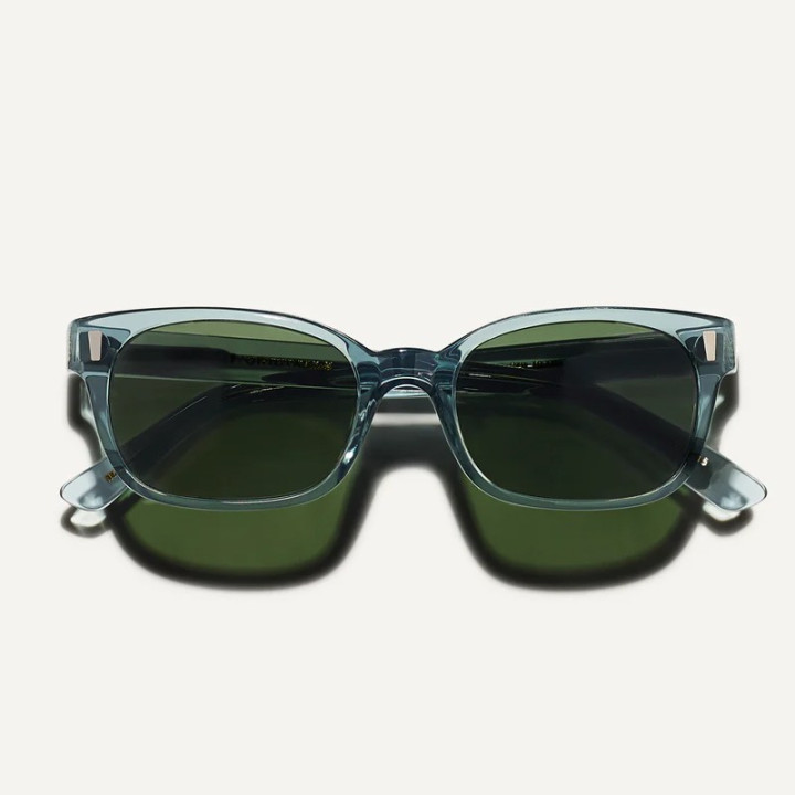 Las Emis sun en blue smoke con lentes minerales G15