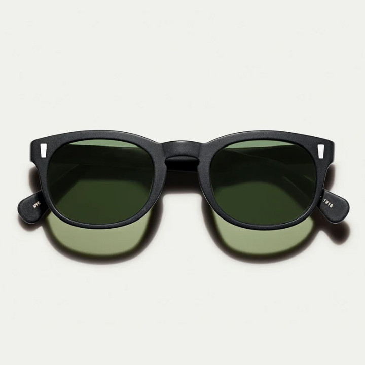 Las Zilch Sun en tobacco con lentes minerales verde calibar