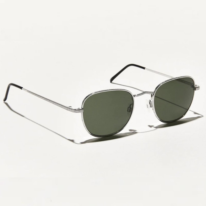Las Kibits Sun silver con lentes minerales G15 vista 3q