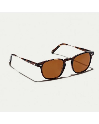 Las Genug Sun en spot tortoise gold con lentes minerales cosmitan brown vista 3q