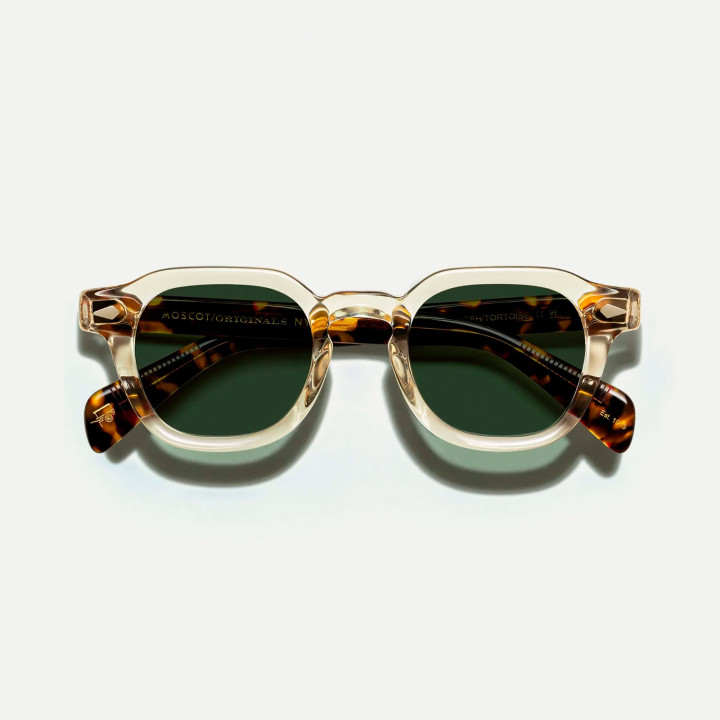 Las Dolt Sun en Flesh Tortoise con lentes G15 minerales