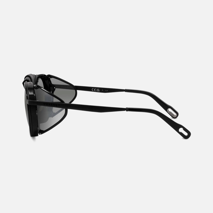 Glacier 01 Black / Greylynx (profile view)
