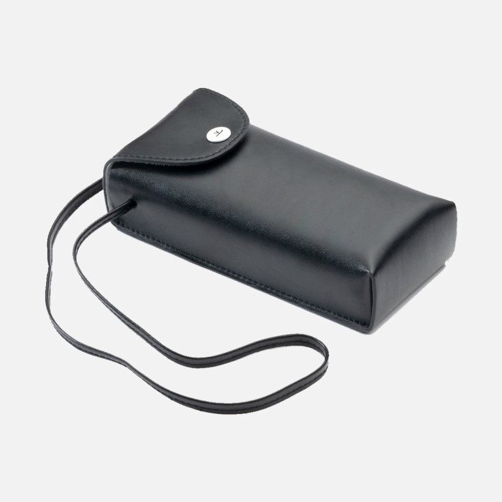 Estuche negro Vuarnet