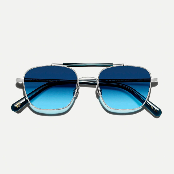 Las Gafilta Sun en Silver / Navy con lentes Denim Blue CMT