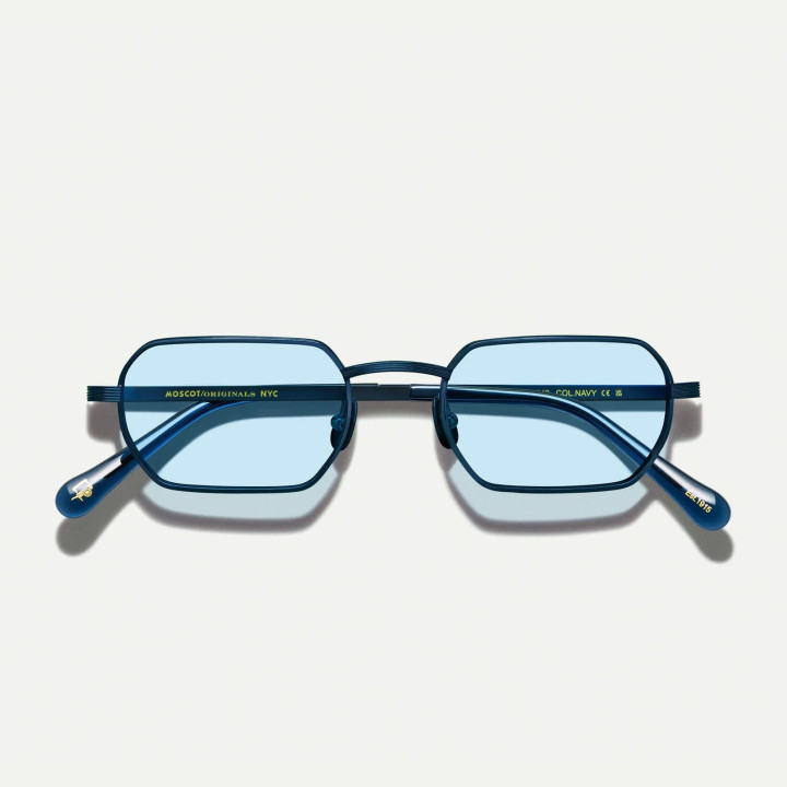 Las Shmooz Sun en Navy con Bel Air Blue CMT lenses