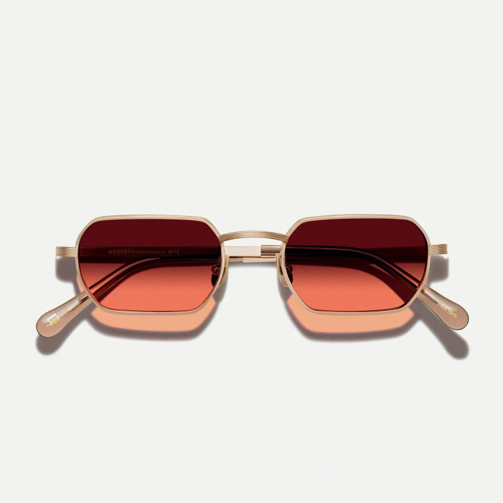 Las Shmooz Sun en Rose con Cabernet CMT lenses