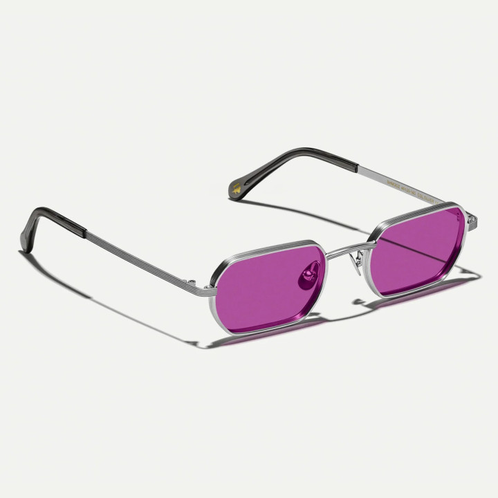 The  Shmooz Sun in Silver with Purple Nurple CMT lenses (3q view)