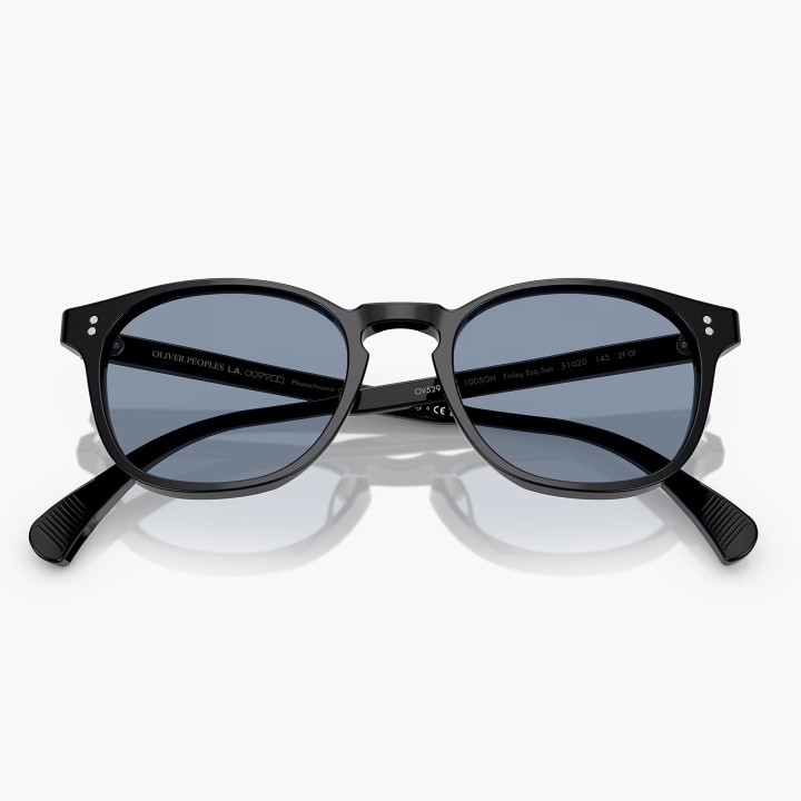 Oliver Peoples Finley Esq. Sun Black Sky Blue (dark lenses)